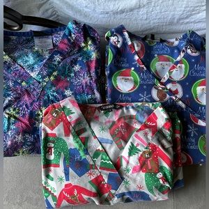 Christmasy scrub top bundle of 3 tops!